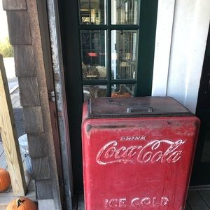 Meet your Posher, Lizzie